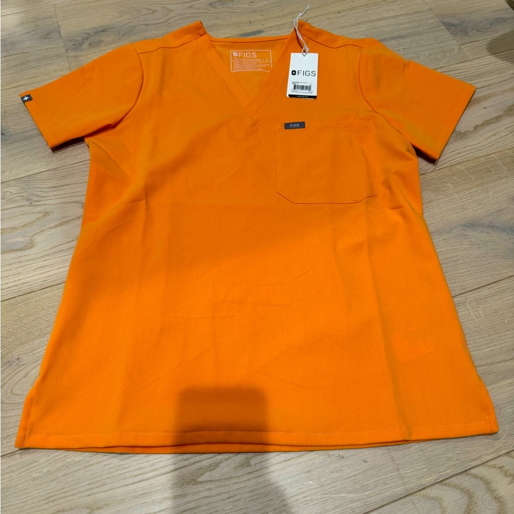 Figs Catarina scrub top. Brand new, size small in Shaka Orange